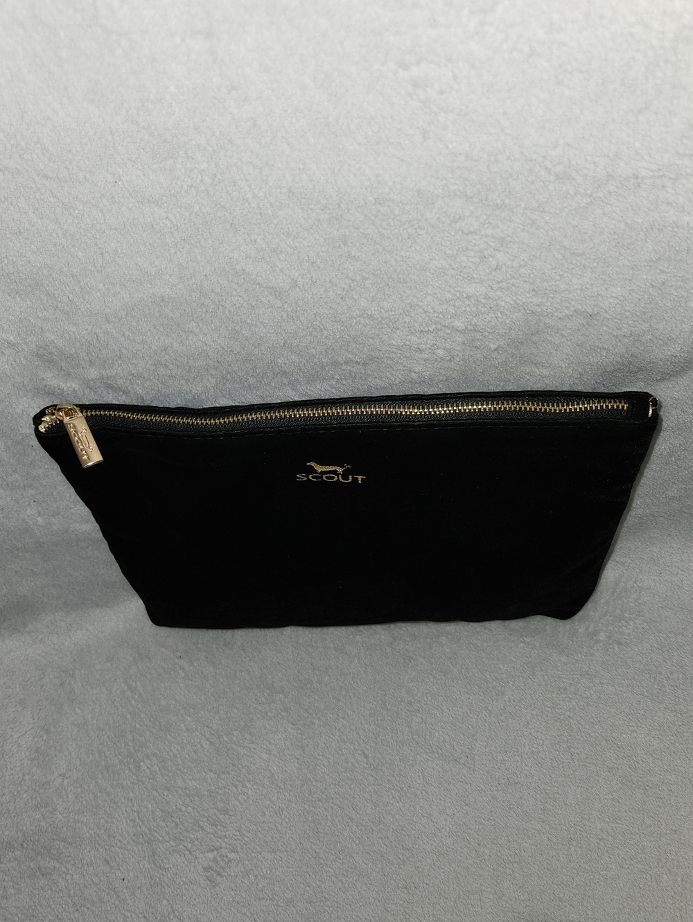 SCOUT Black Velvet Cosmetic Travel Pouch - Picture 2 of 6